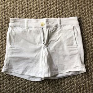 American eagle khaki midi shorts size 4